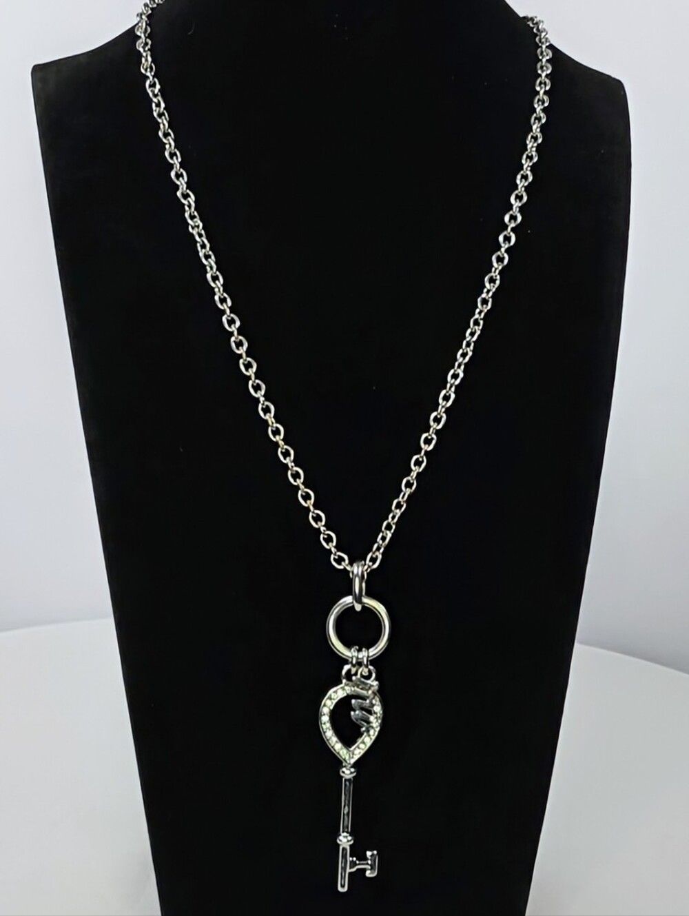 Silver Tone Key Pendant Necklace Rhinestone Heart Charm Long Chain GUC